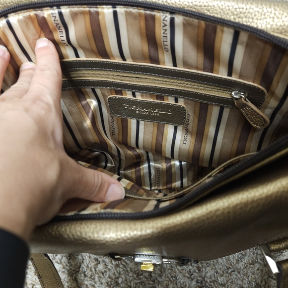 Tignanello Bronze Gold Large Shoulder Bag - Picture 13 of 14